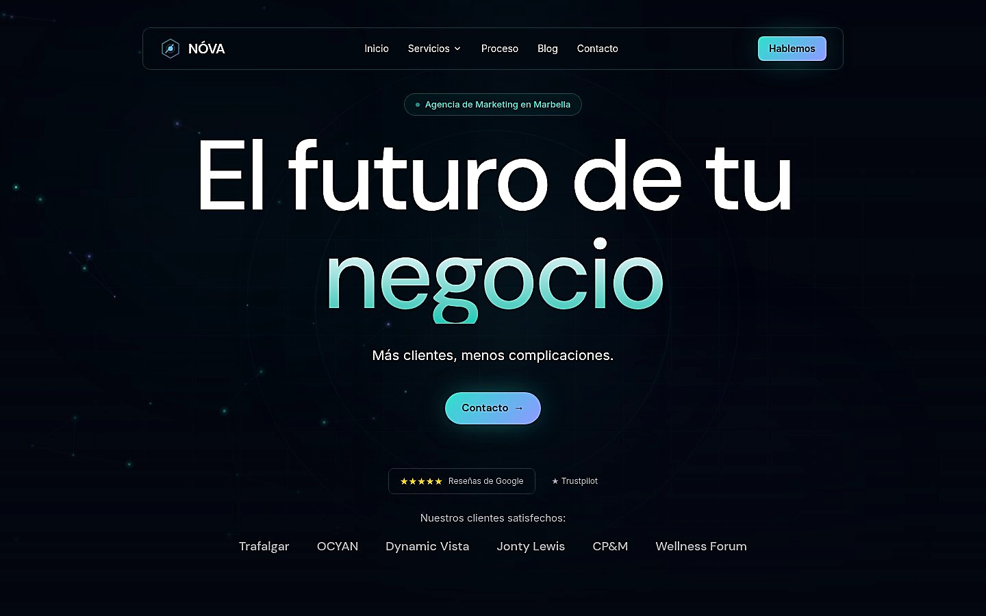 Vista general de la web de NÓVA Agency con hero oscuro y vibrante
